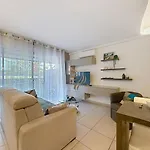 Newport Riviera T3, Terrace, Clim, Garage, Wifi * Fréjus