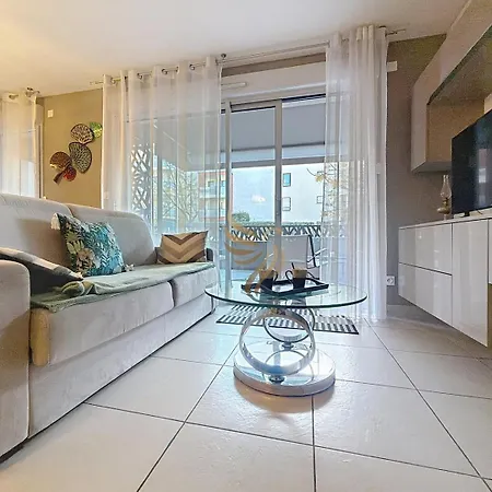 Newport Riviera T3, Terrasse, Clim, Garage, Wifi Apartment Frejus